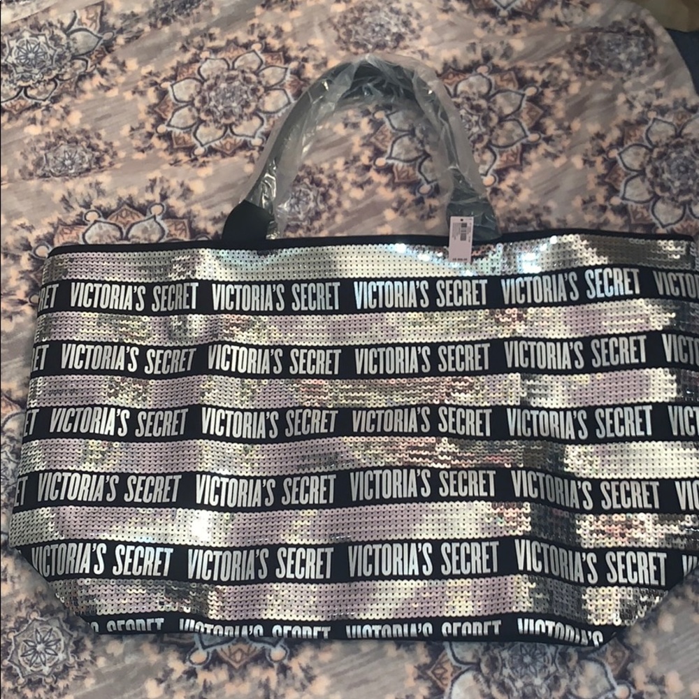 Victoria Secret Tote bag with wallet